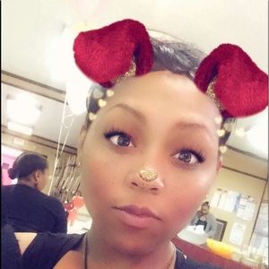 Meet your Posher, Candice